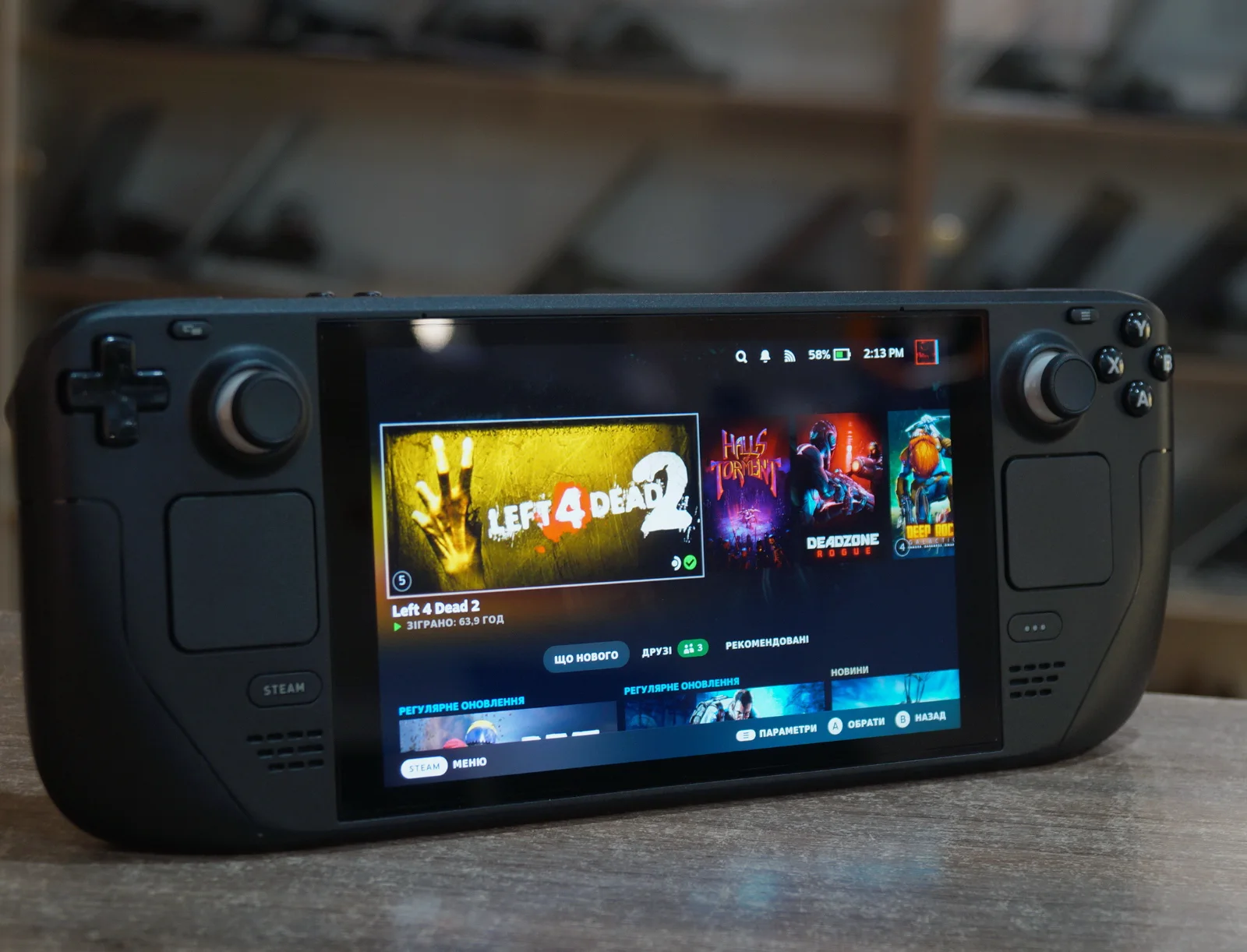 Портативна ігрова консоль Valve Steam Deck 256 ГБ Б/У preview 3