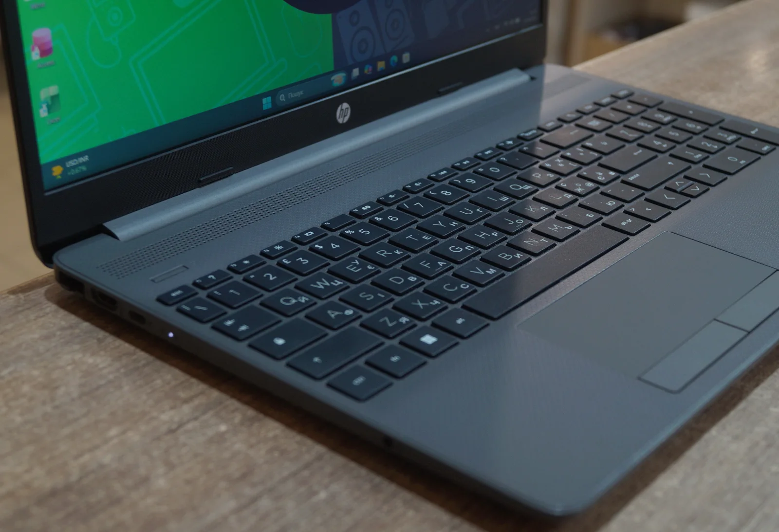 Ноутбук HP 250 G9 Б/У preview 2