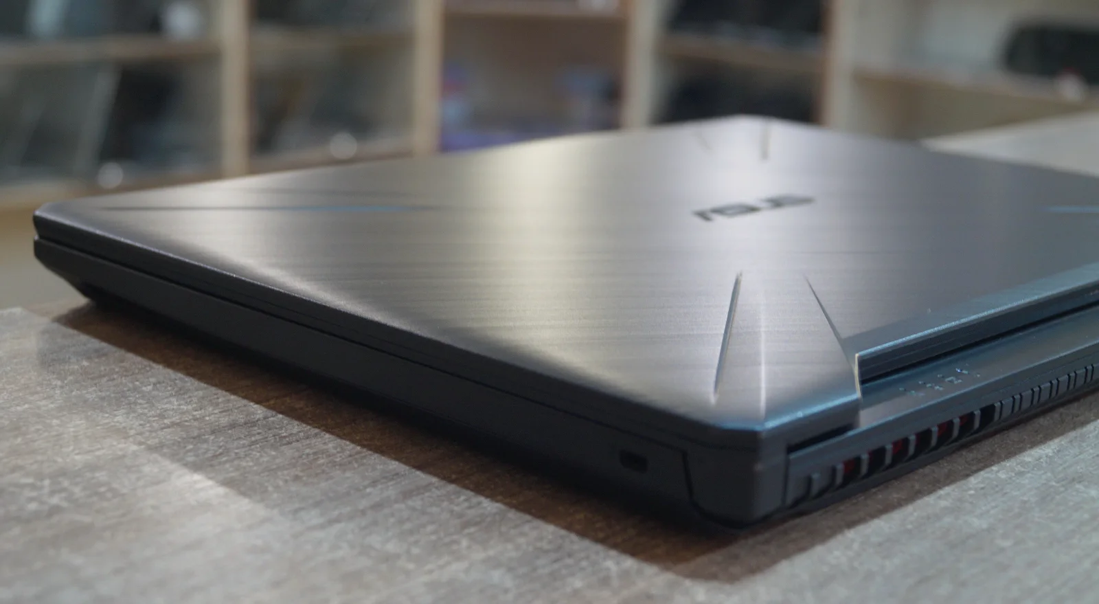 Ноутбук Asus TUF Gaming FX505DT Б/У preview 6