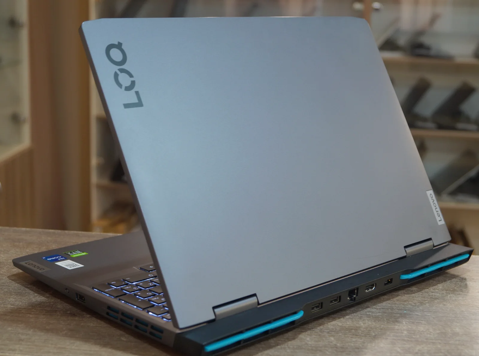 Ноутбук Lenovo LOQ 16IRH8 Б/У preview 5