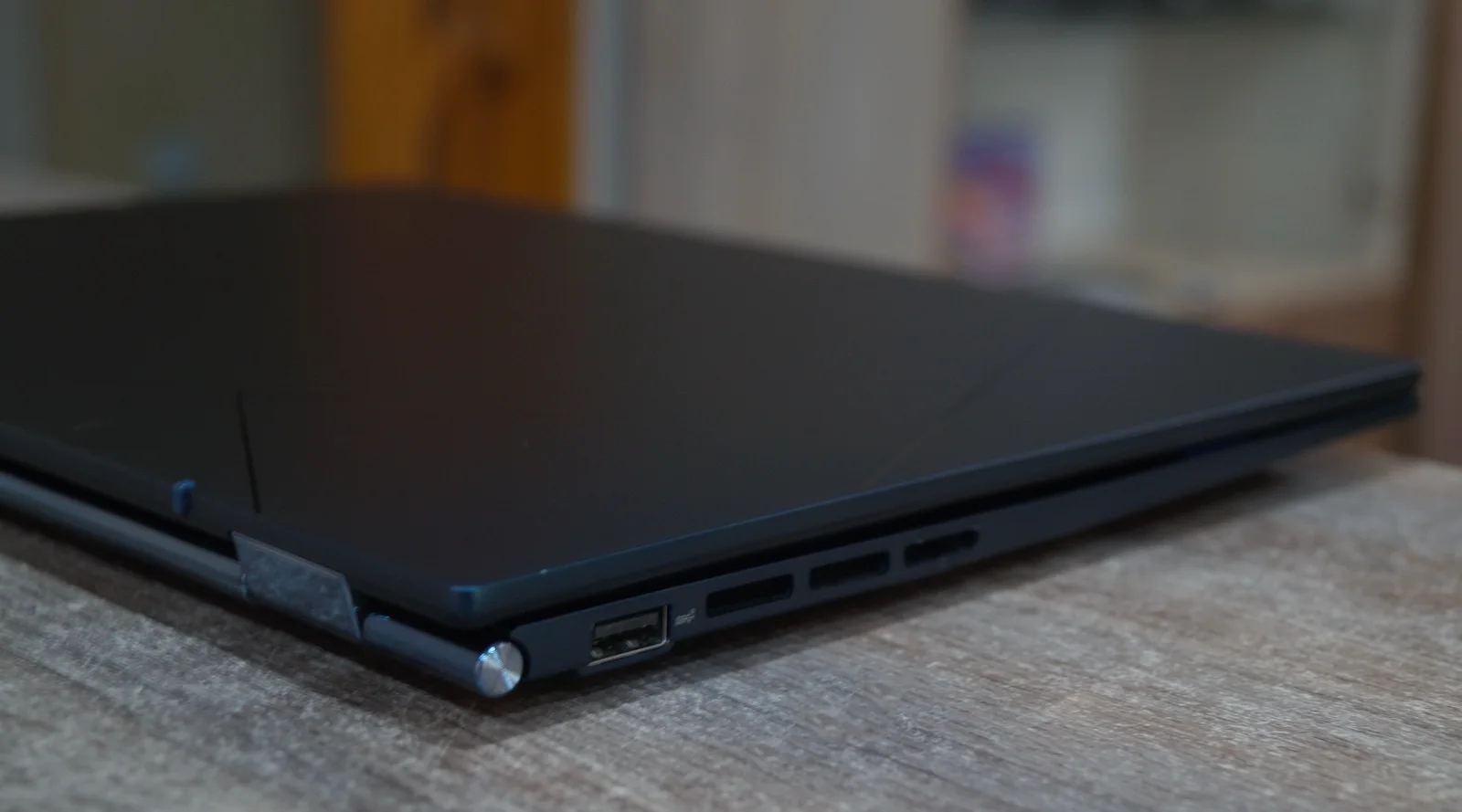 Ноутбук Asus ZenBook UX320VA Б/У preview 7