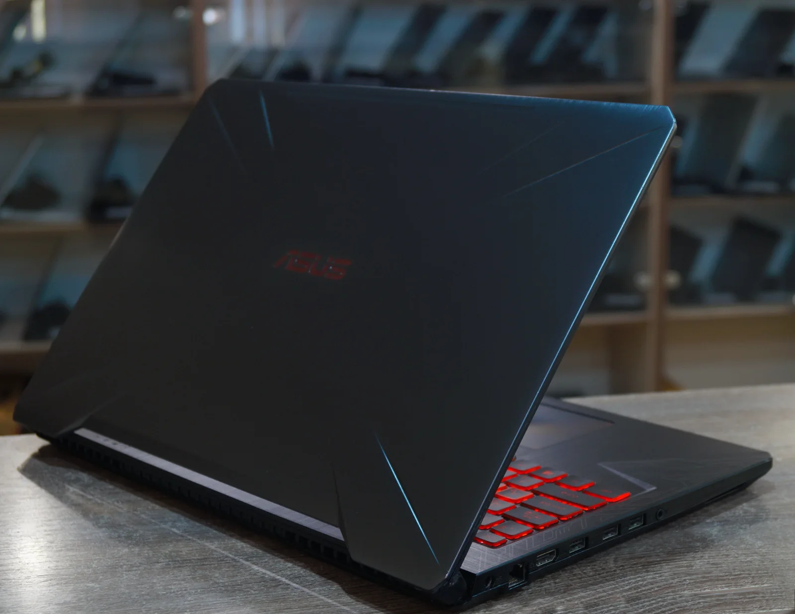 Ноутбук Asus TUF Gaming FX504GD Б/У preview 4