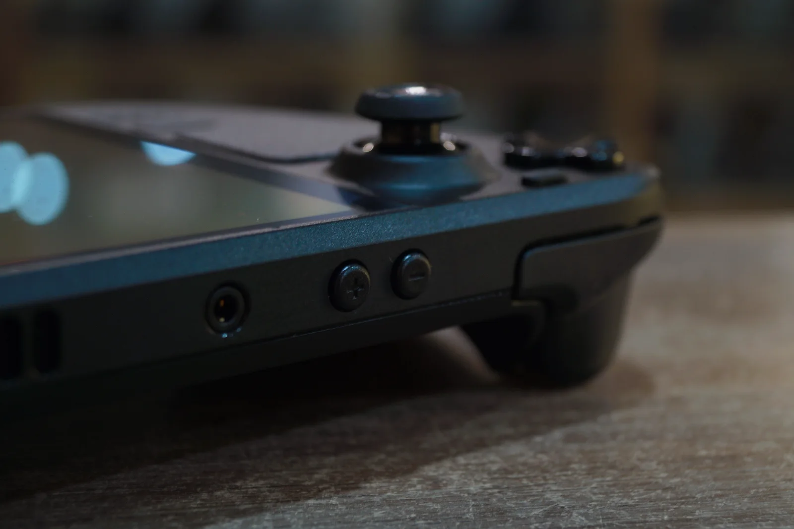 Портативна ігрова консоль Valve Steam Deck OLED (1000 ГБ) Б/У preview 6