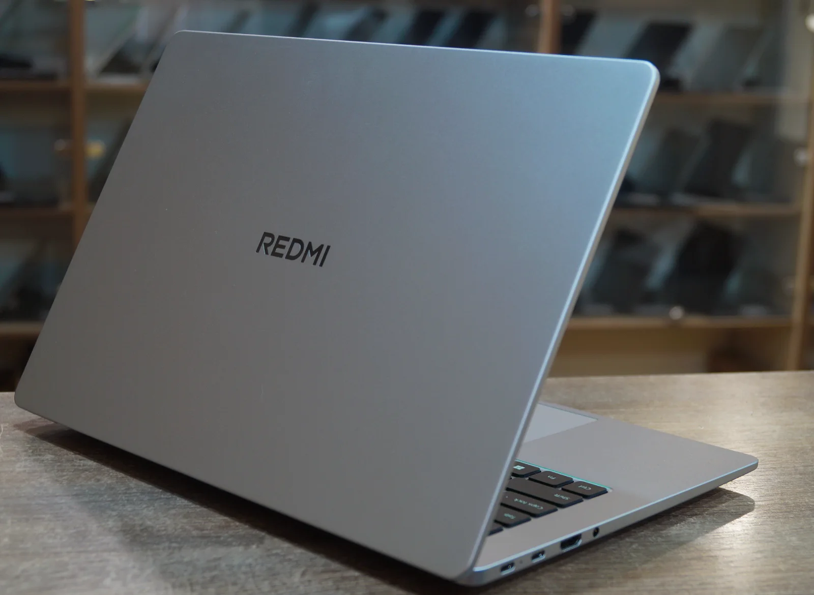 Ноутбук Xiaomi RedmiBook 14 (2025) Б/У preview 4