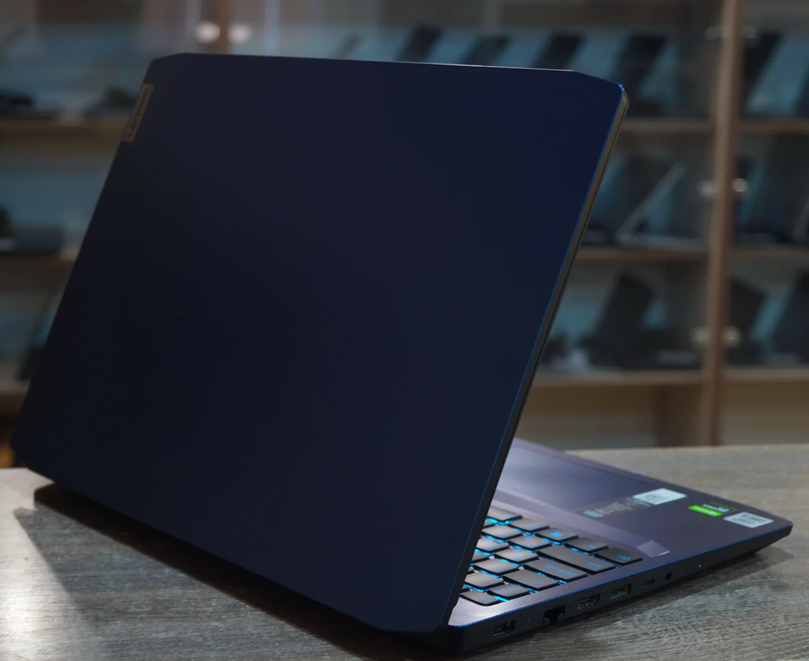 Ноутбук Lenovo IdeaPad Gaming 3 15IMH05 Б/У preview 4