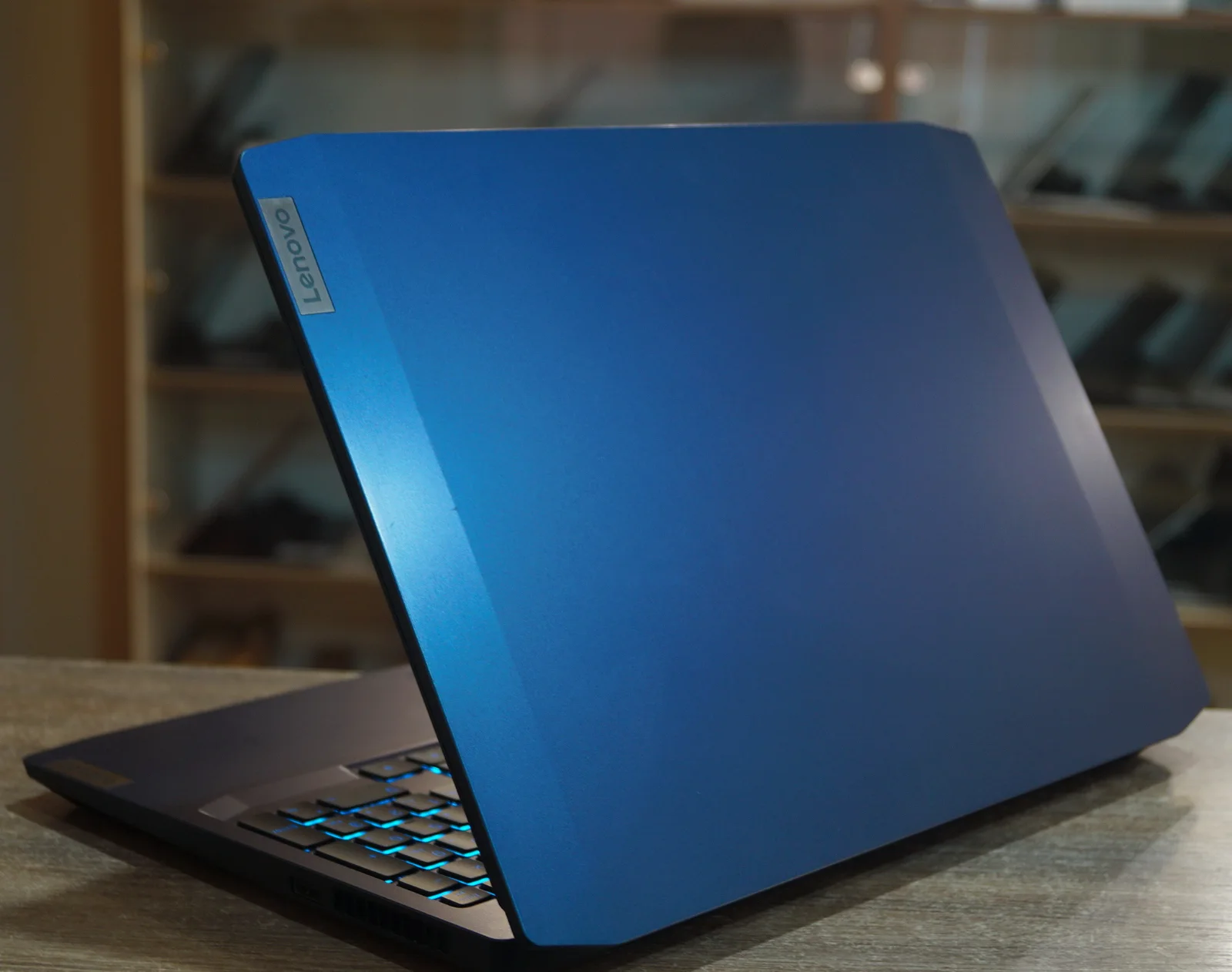 Ноутбук Lenovo IdeaPad Gaming 3 15IMH05 Б/У preview 5