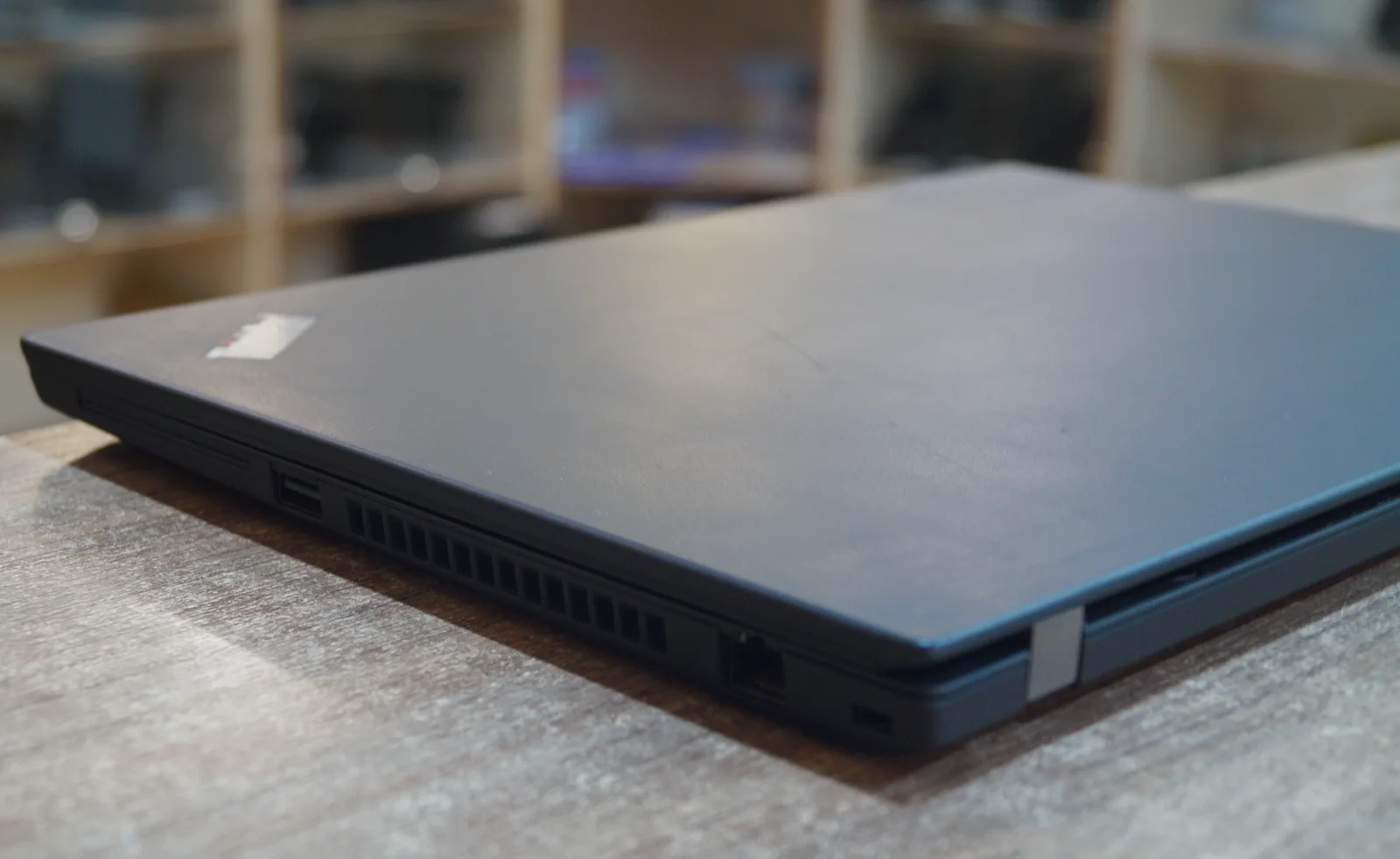 Ноутбук Lenovo ThinkPad T490 Б/У preview 6