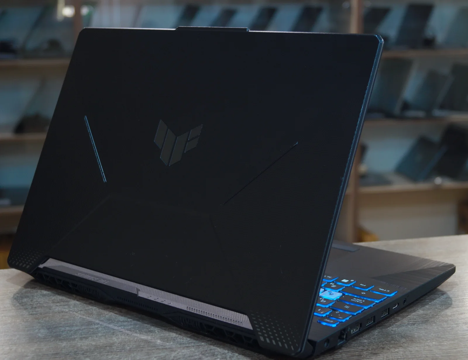 Ноутбук Asus TUF Gaming FA506NFR Б/У preview 4