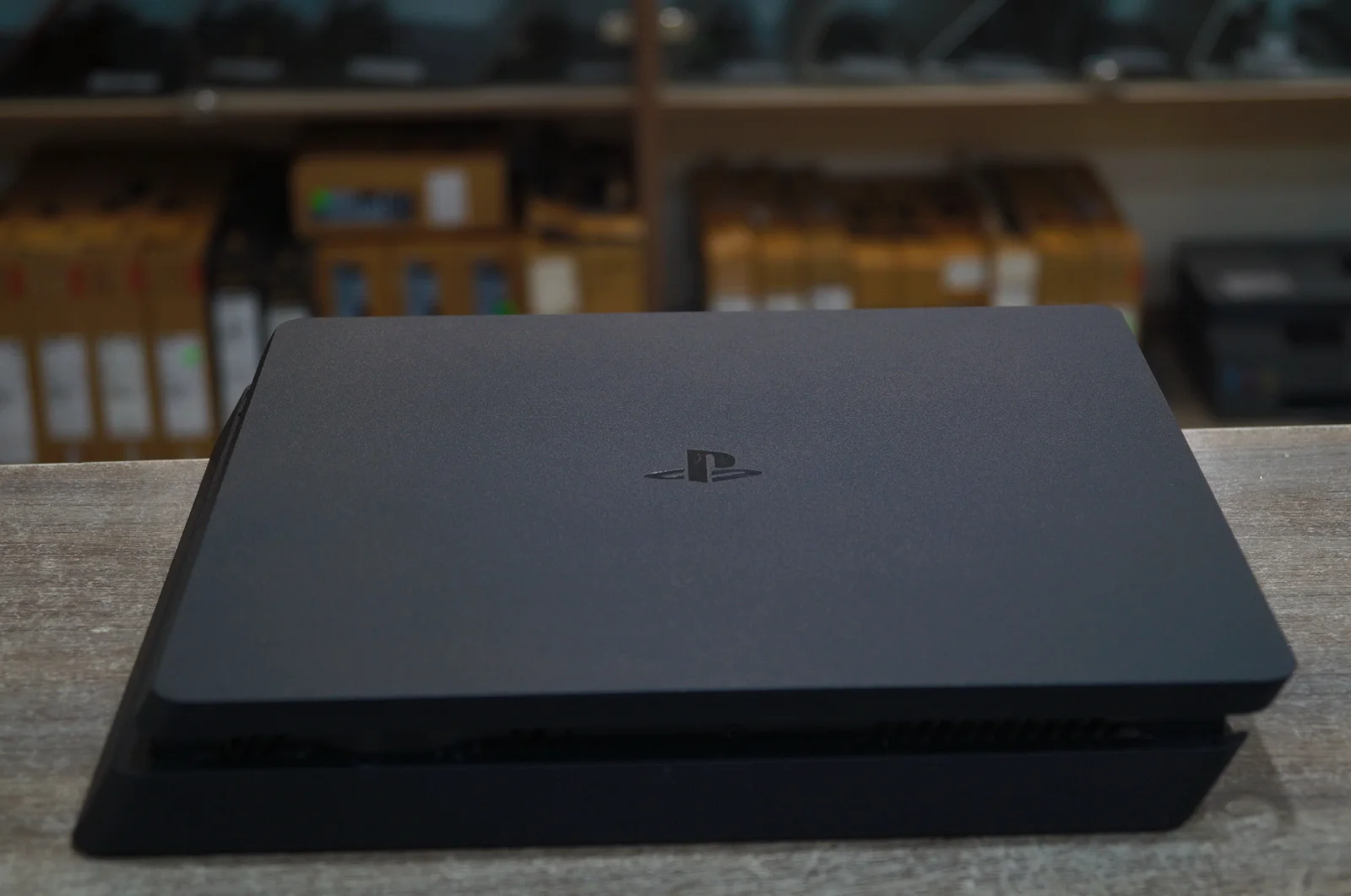 Iгрова приставка Sony PlayStation 4 Slim 1000GB preview 3