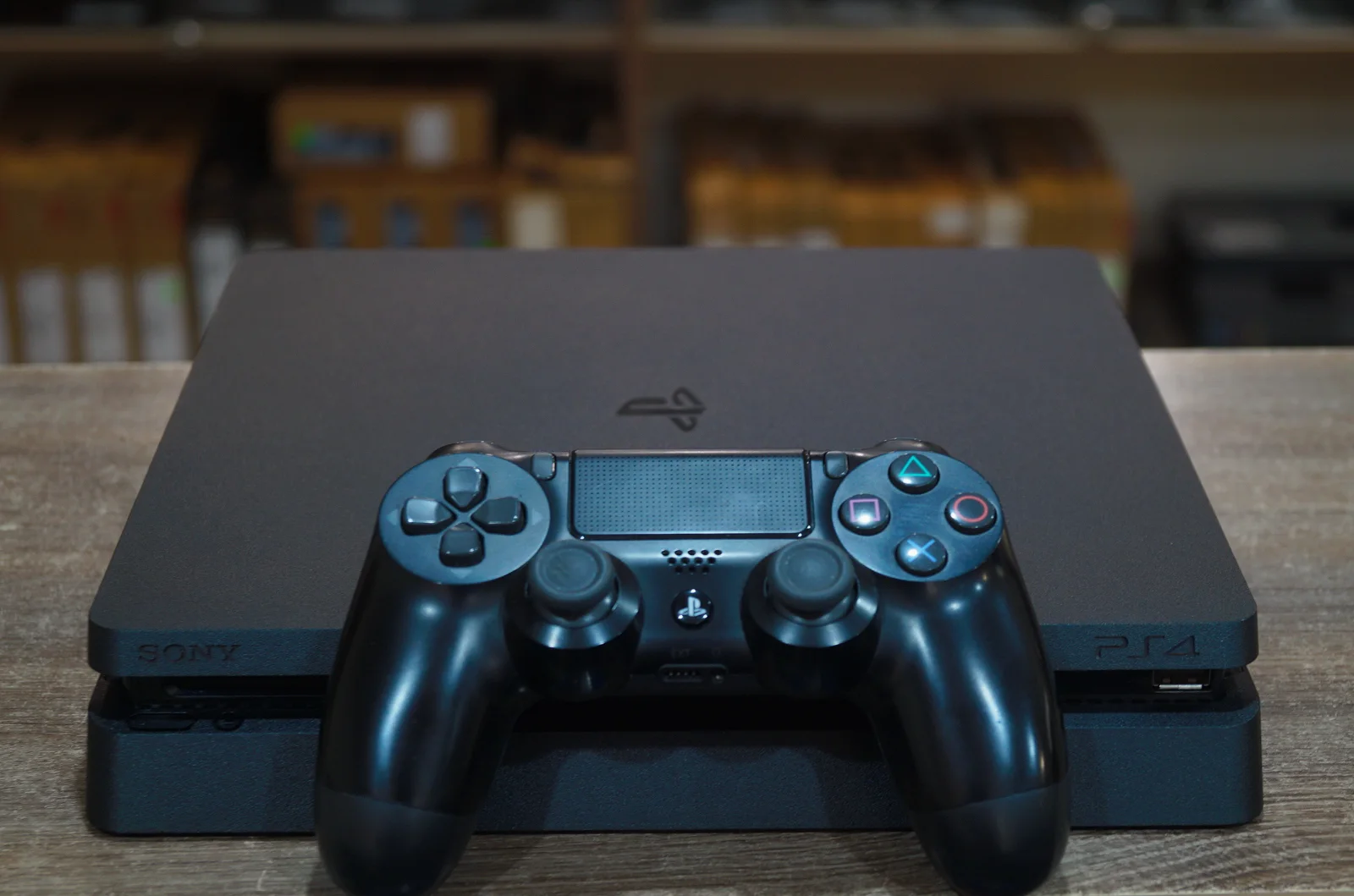 Iгрова приставка Sony PlayStation 4 Slim 1000GB preview 4