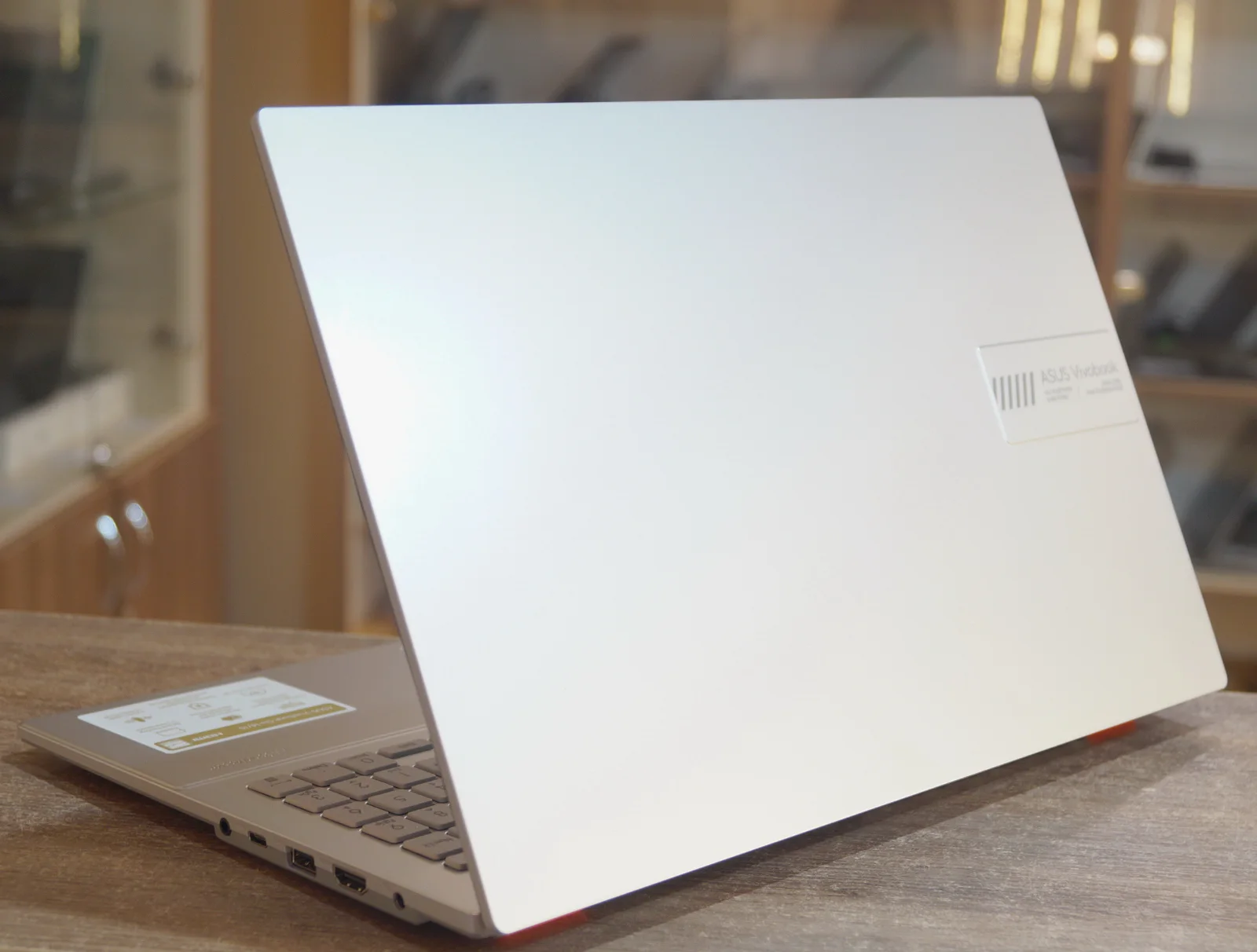 Ноутбук Asus VivoBook E1504FA Б/У preview 4