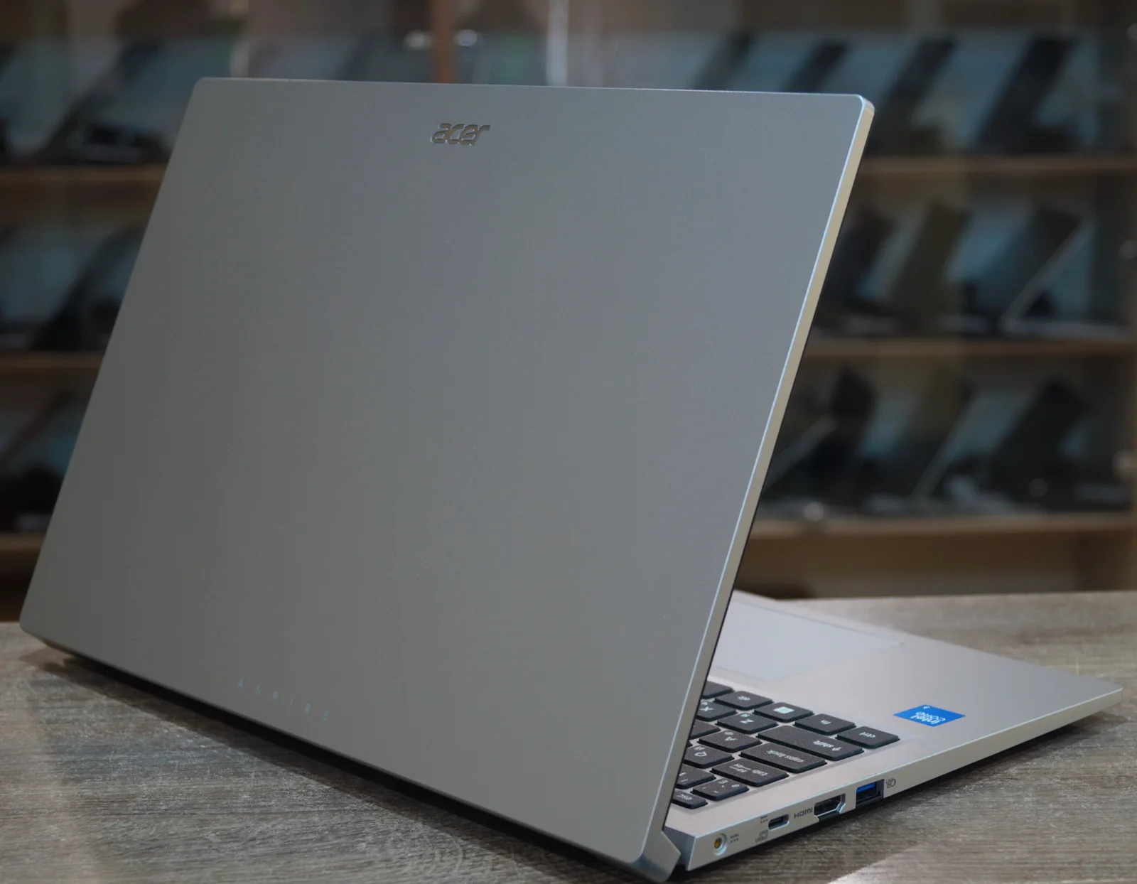 Ноутбук Acer Aspire Lite AL15-33P Б/У preview 3