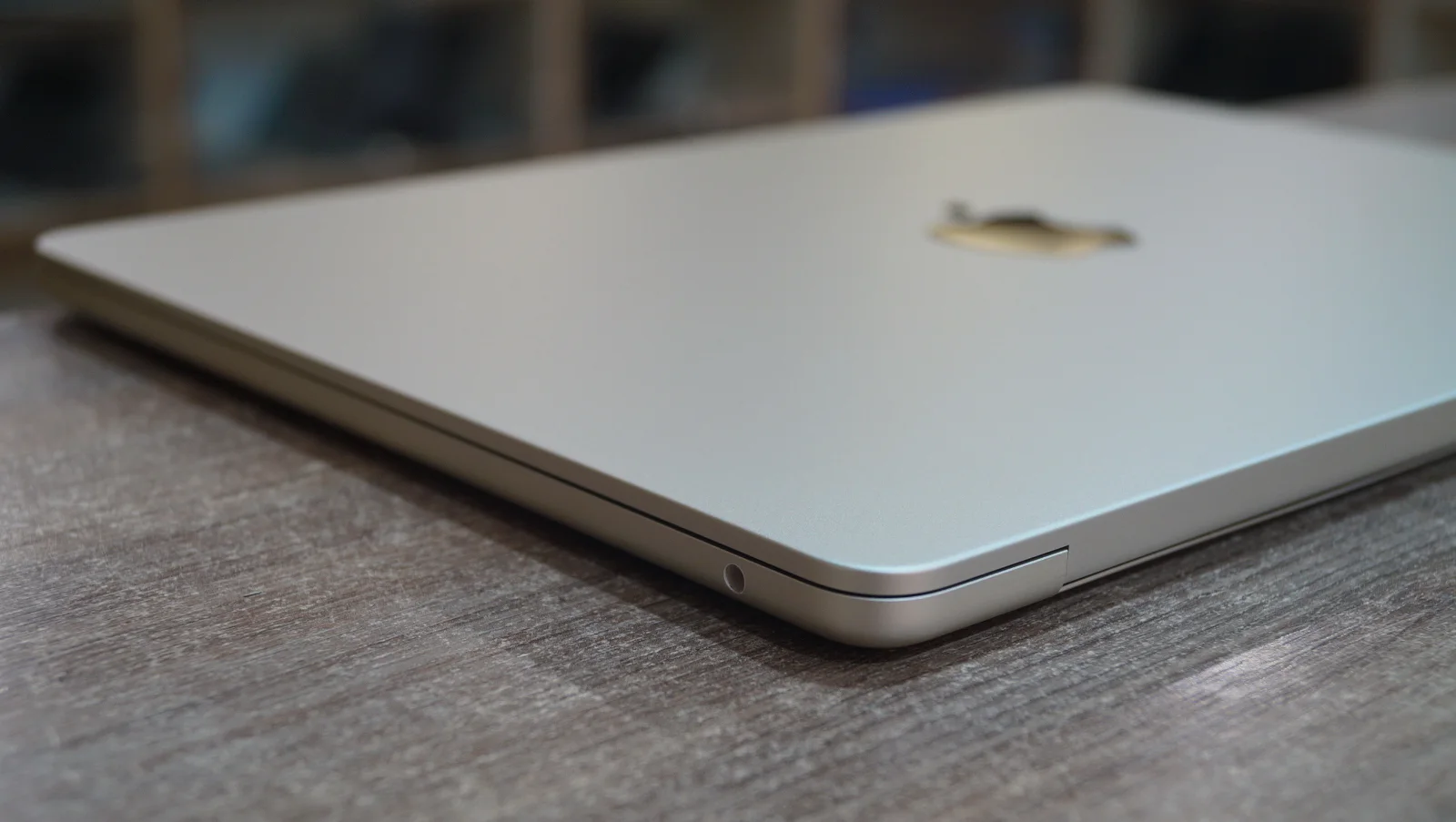 ЯК НОВИЙ Apple MacBook Air M2 2022 (Starlight) Б/У preview 6