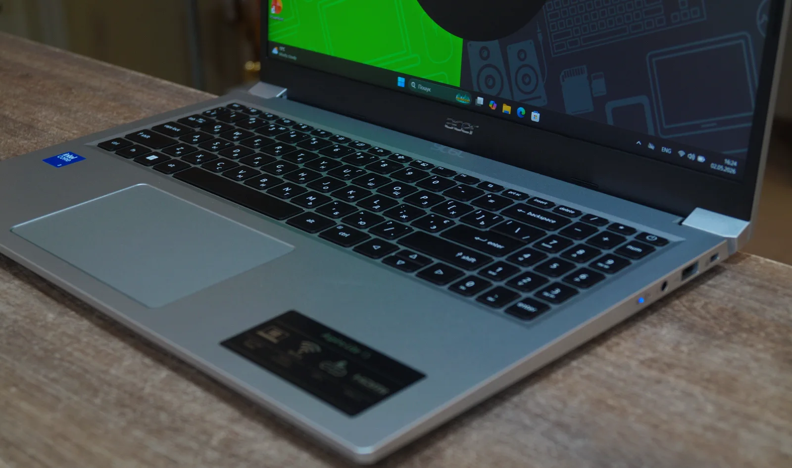 Ноутбук Acer Aspire Lite AL15-33P Б/У preview 3