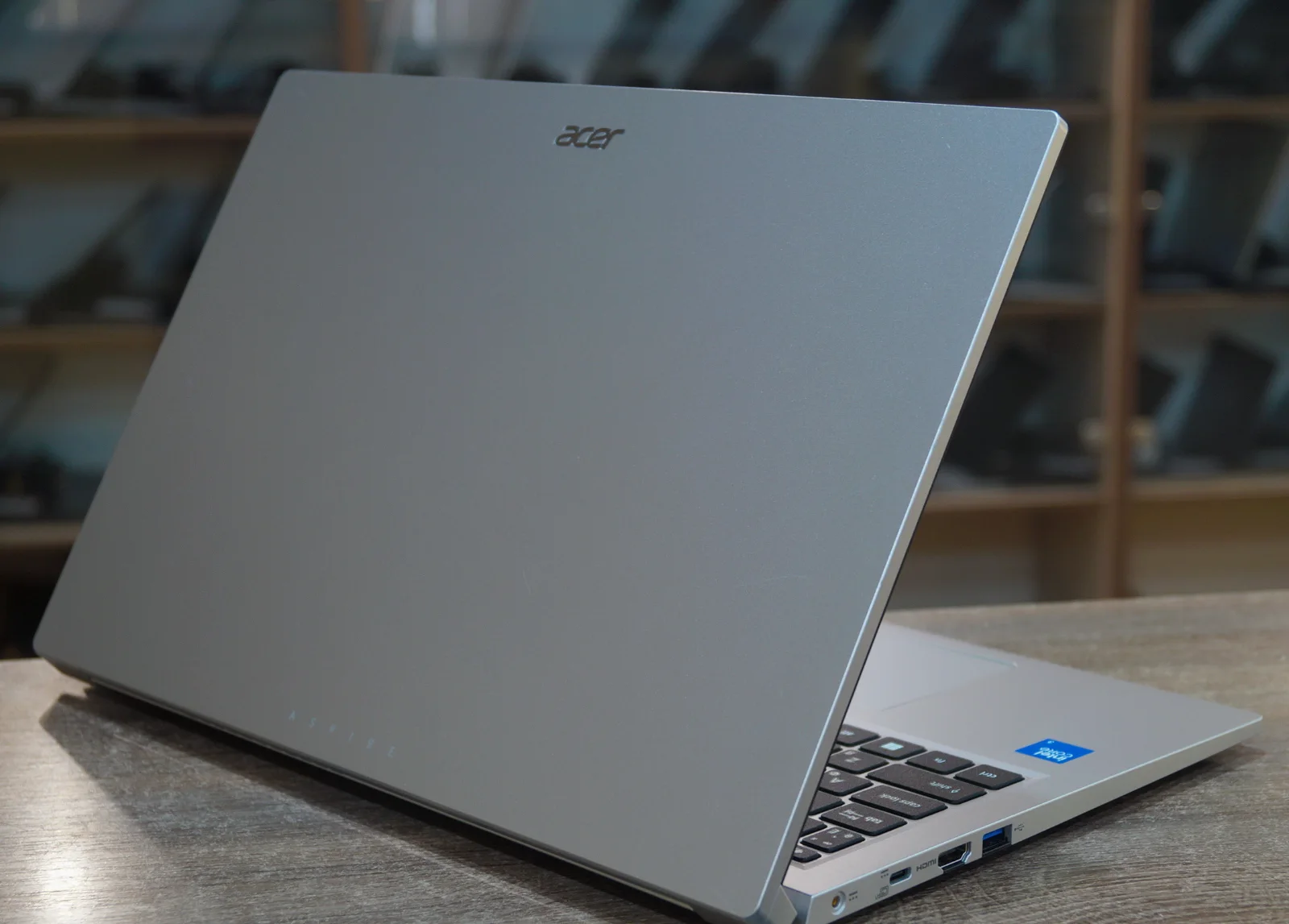 Ноутбук Acer Aspire Lite AL15-33P Б/У preview 4