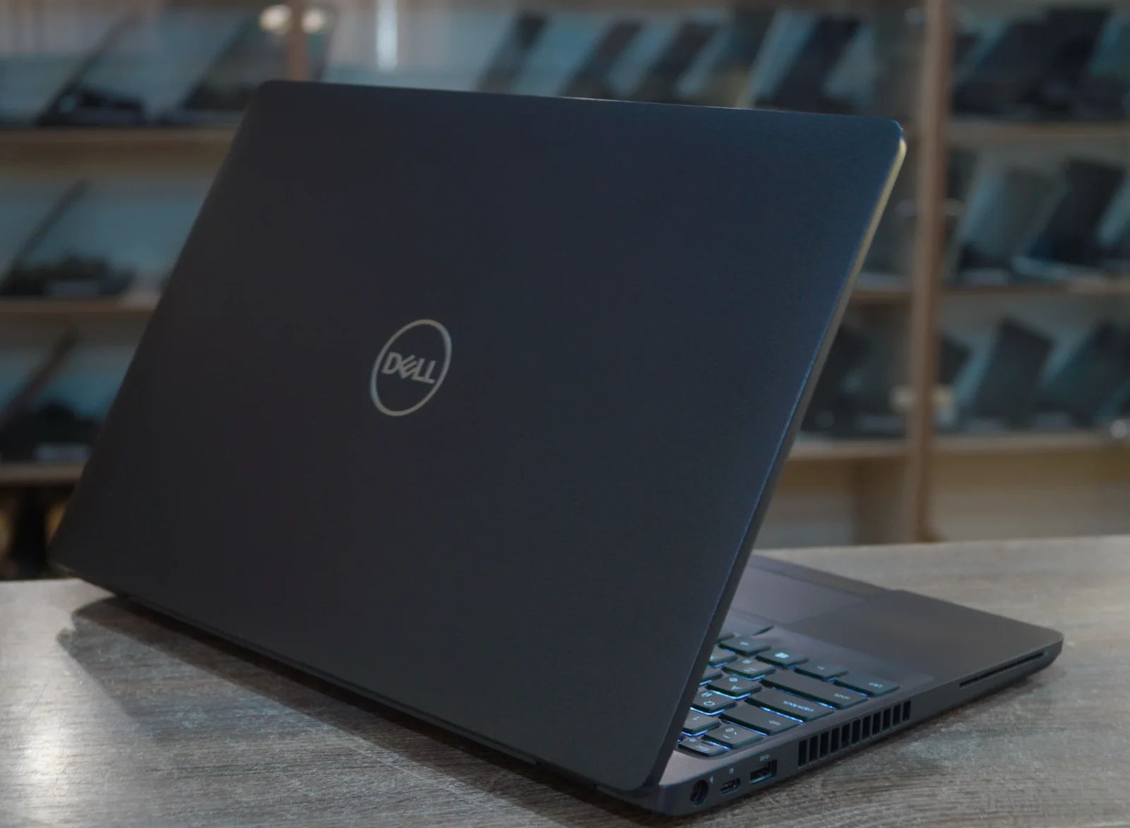 Ноутбук Dell Precision 3540 Б/У preview 3