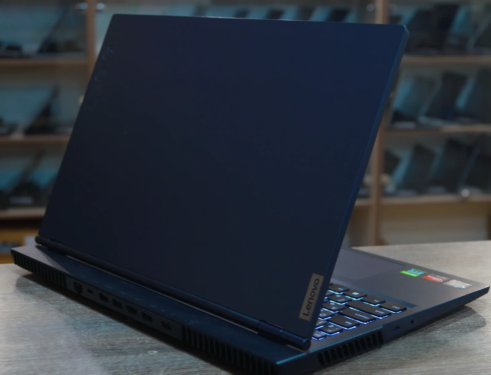 Ноутбук Lenovo Legion 5 15ACH6H Б/У preview 4