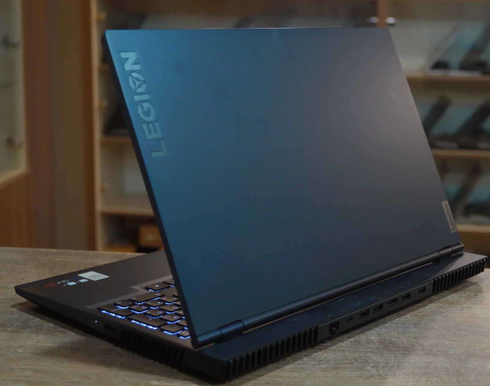 Ноутбук Lenovo Legion 5 15ACH6H Б/У preview 5
