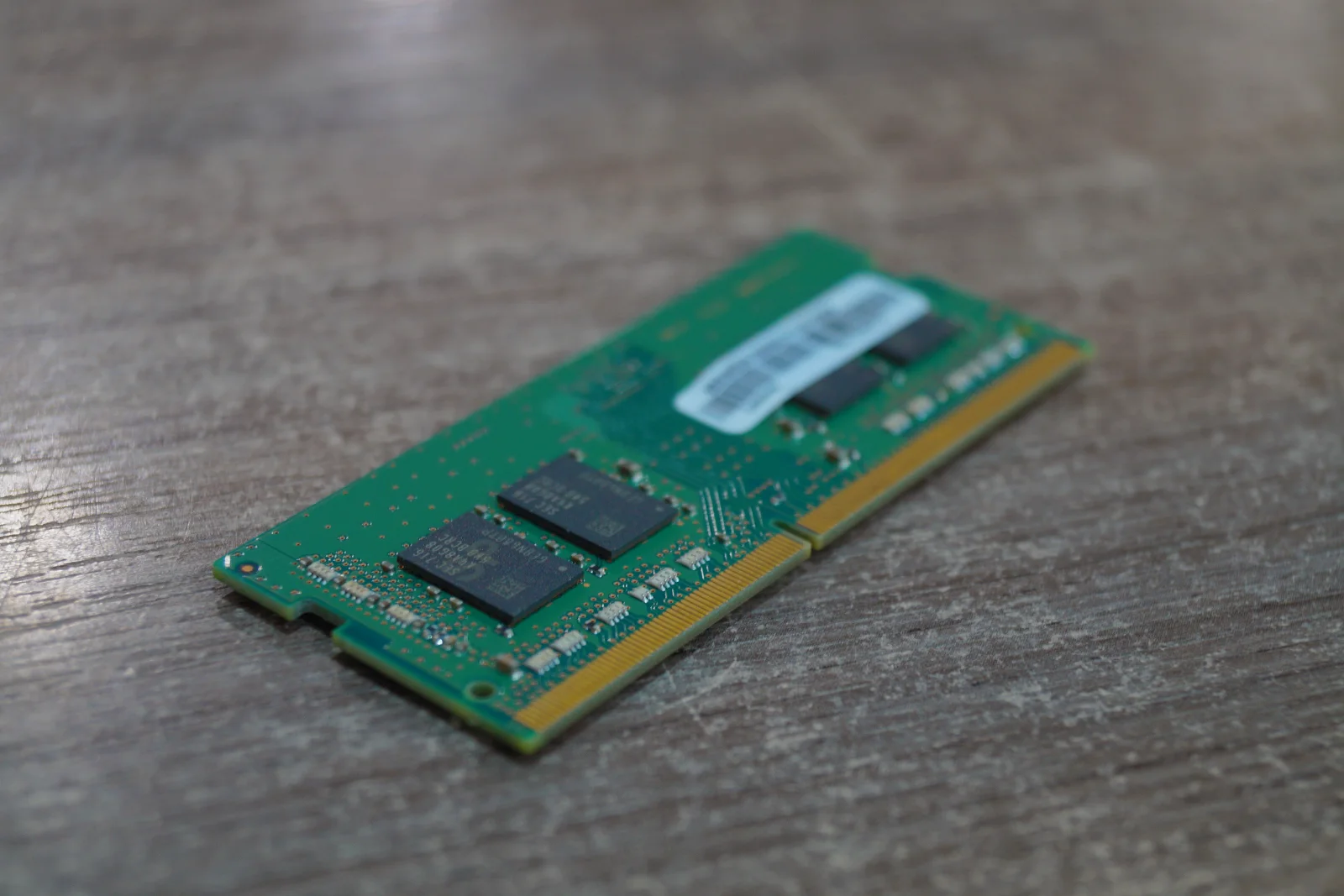 Пам'ять для ноутбуків Samsung 8 GB SO-DIMM DDR4 2400 MHz preview 3