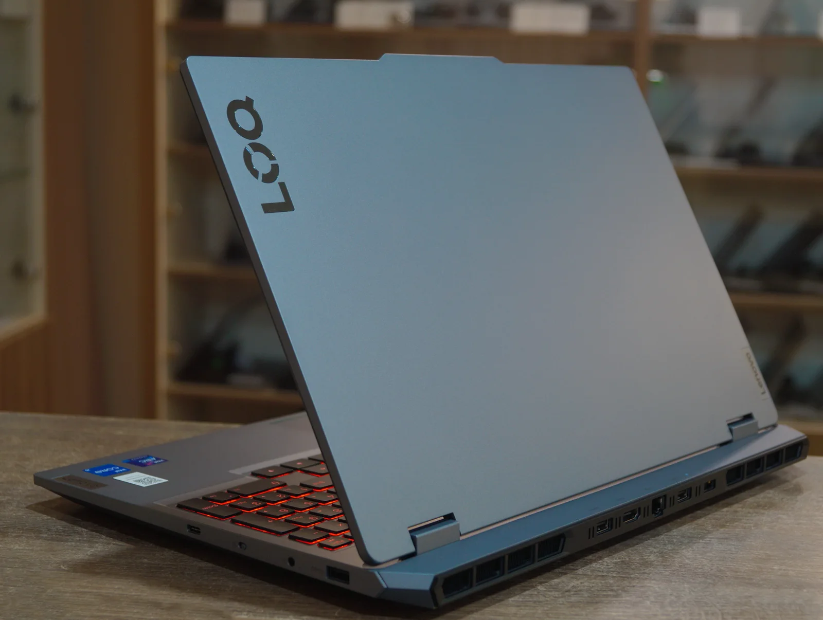 Ноутбук Lenovo LOQ 15IAX9I Б/У preview 5