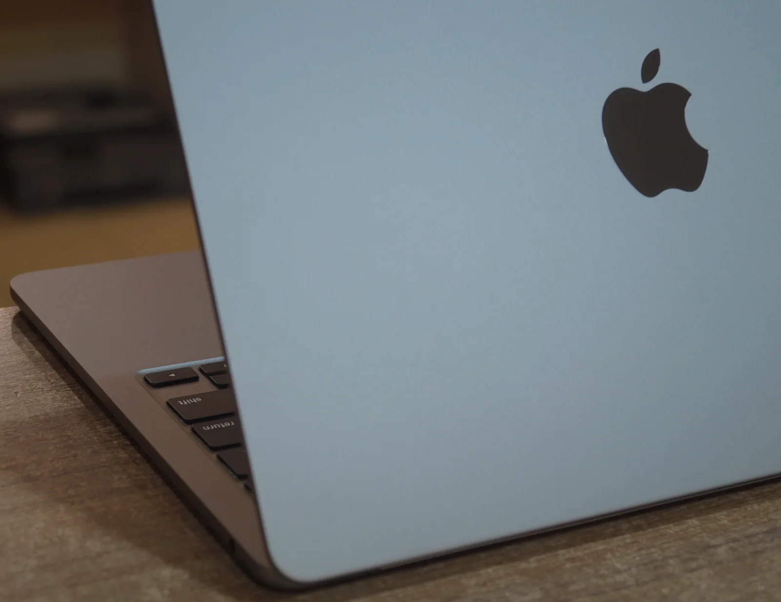 Apple MacBook Air M2 2022 Б/У | TVOYO