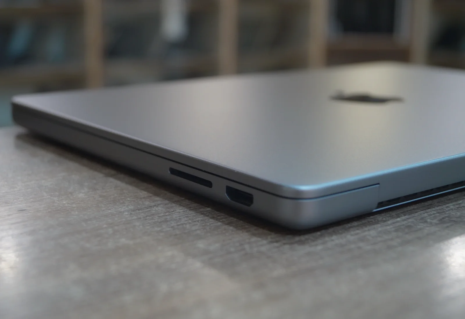 Apple MacBook Air M2 2022 Б/У | TVOYO