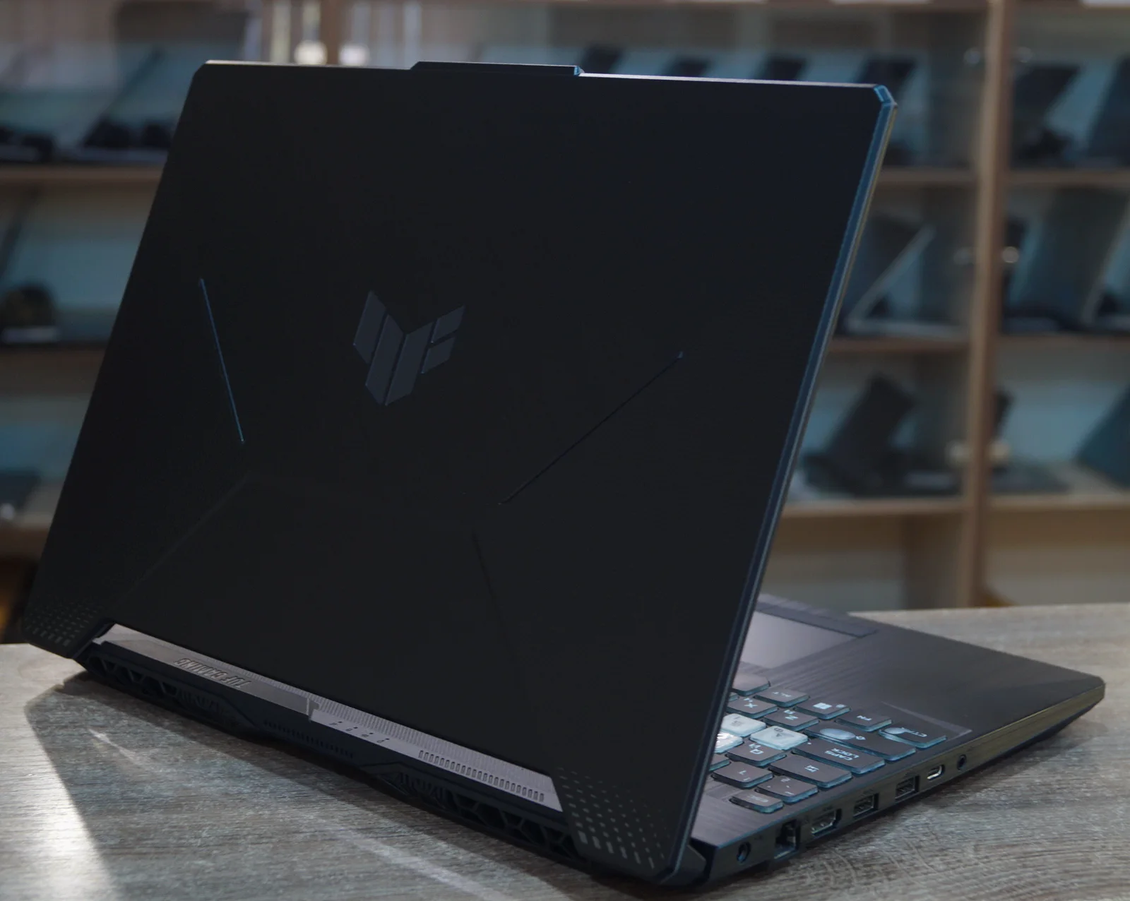 Ноутбук Asus TUF Gaming FA506NF Б/У preview 4