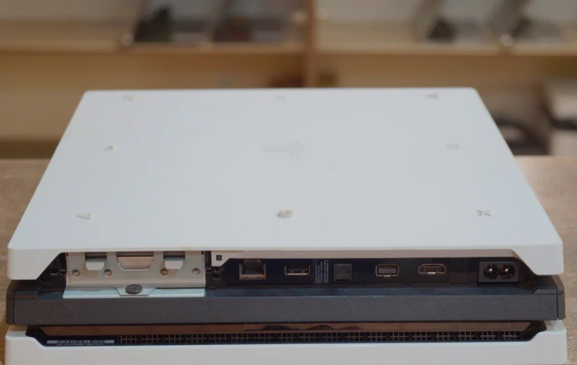 Ігрова консоль Sony PlayStation 4 Pro DEATH STRANDING Limited Edition 1TB Б/У preview 5